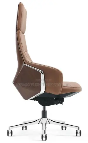 Quality Executive Adjustable Swivel Leather Office Chair.