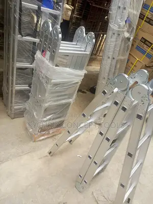 4 X 4 - 16 Steps Aluminium Foldable Ladder