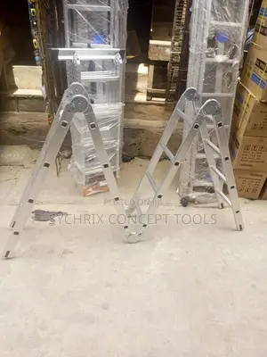 4 X 4 - 16 Steps Aluminium Foldable Ladder