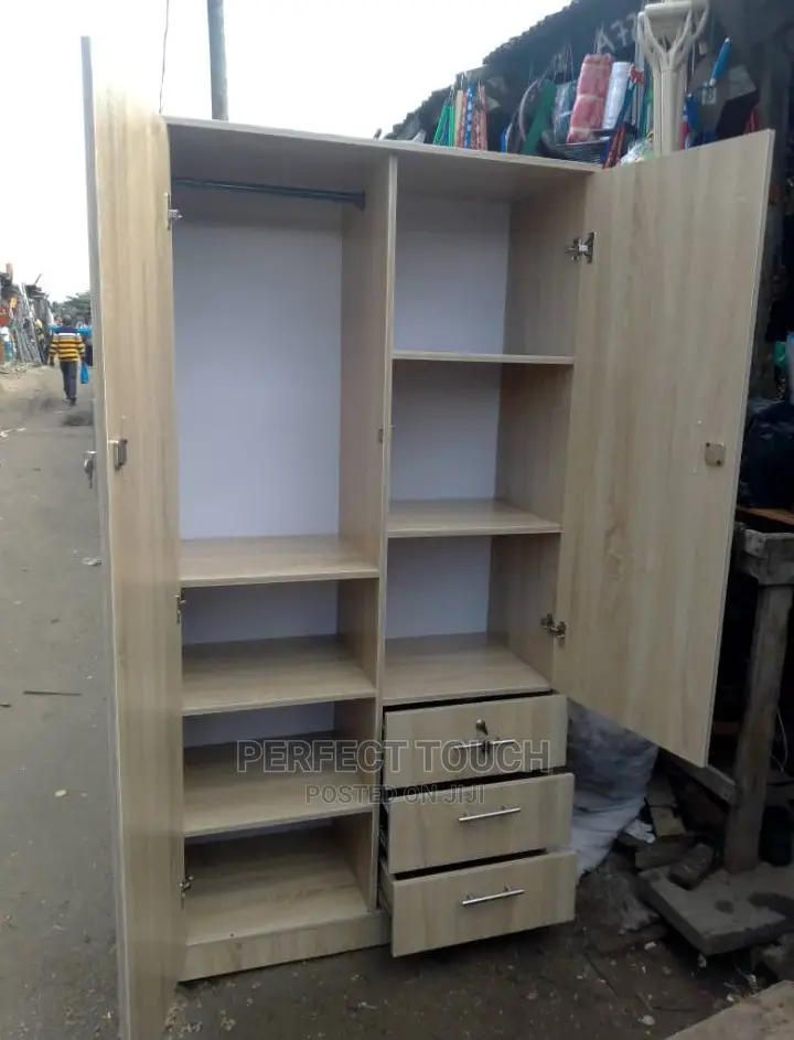 3ft by 6ft Wardrobe