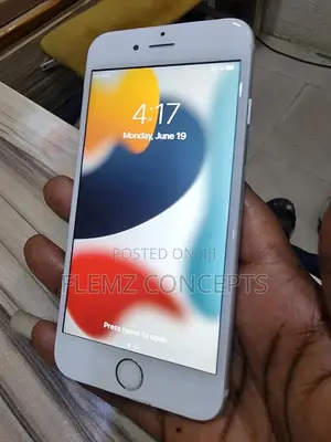 Apple iPhone 6s 32 GB Silver