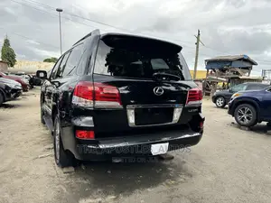 Lexus LX 2014 Black