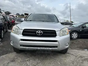 Toyota RAV4 2.0 4x4 2006 Silver