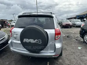 Toyota RAV4 2.0 4x4 2006 Silver