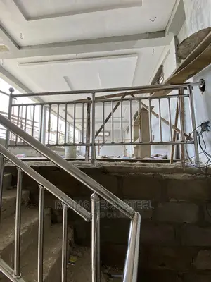 Stainless Rall