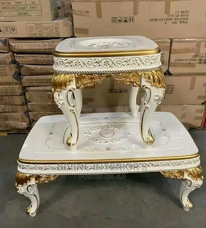 Wooden Center Table With Size Stool