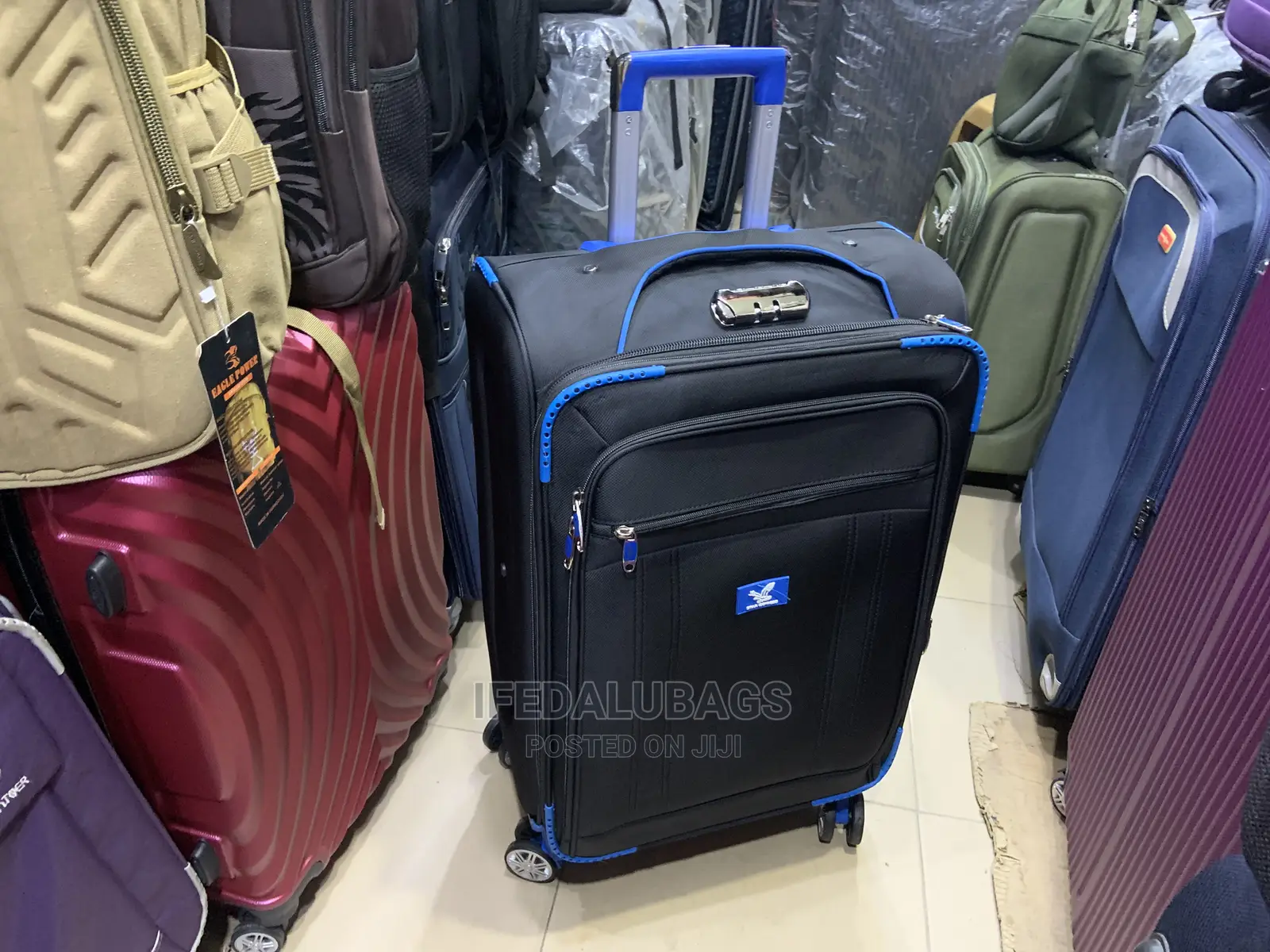 Medium Size Quality Star Express Traveling Box