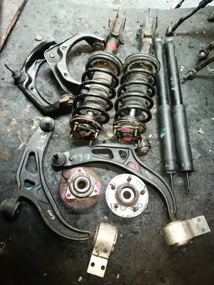 Underneath Explorer 3.5l 2013 V6, All American Cars/Jeeps.
