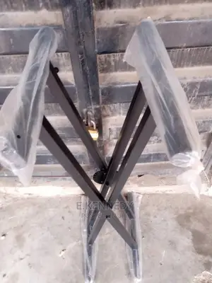 Photo - Professional Adjustable Keyboard Stand
