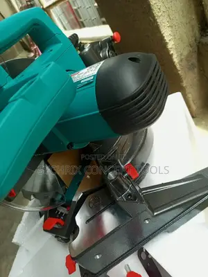 Total Mitre Saw Cutting Machine