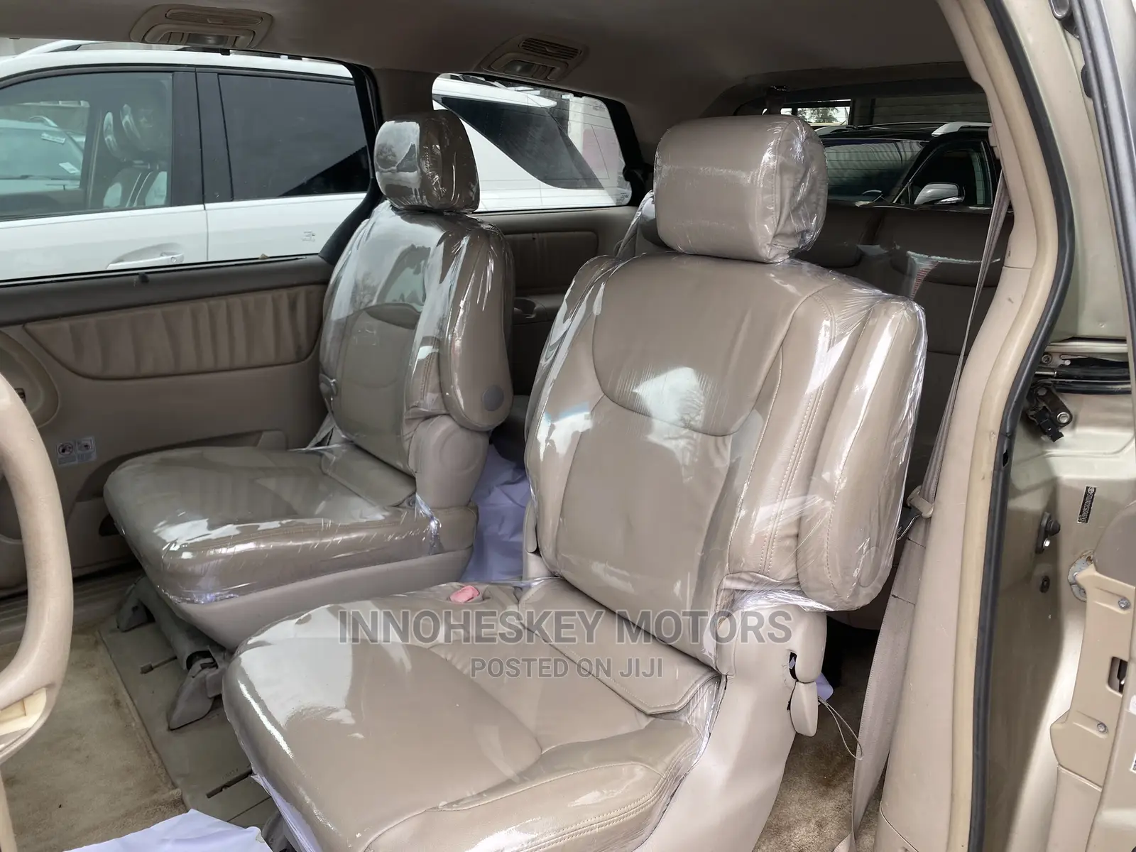 Toyota Sienna 2006 Gold