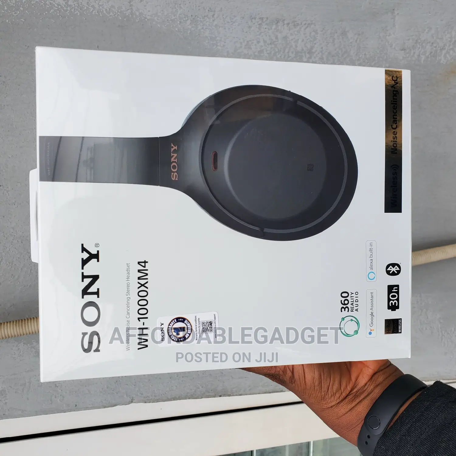 Sony WH-1000XM4 Wireless Noise Canceling Headphone With Mic