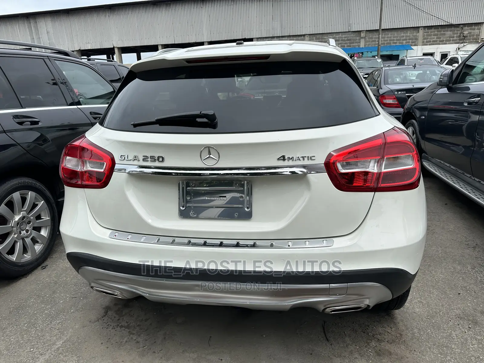 Mercedes-Benz GLA 250 2016 White