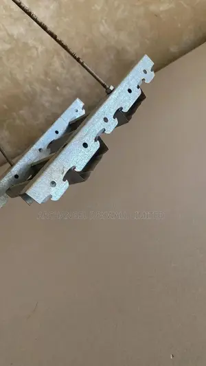 Profile Hanger