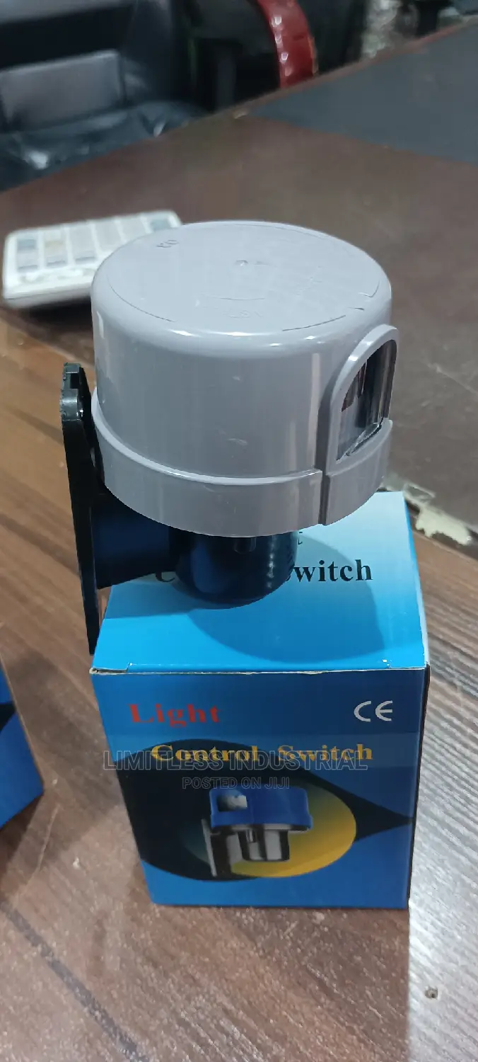 Weather Switch (Photocell)