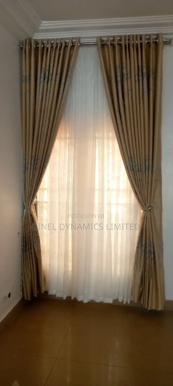 High Quality Curtains (Free Delivery)