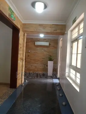 3bdrm Block of Flats in Maitama for rent