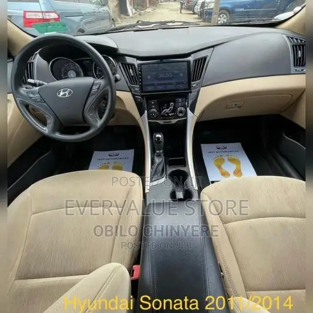 Hyundai Sonata 2011-2014 Android Player + Reverse Camera