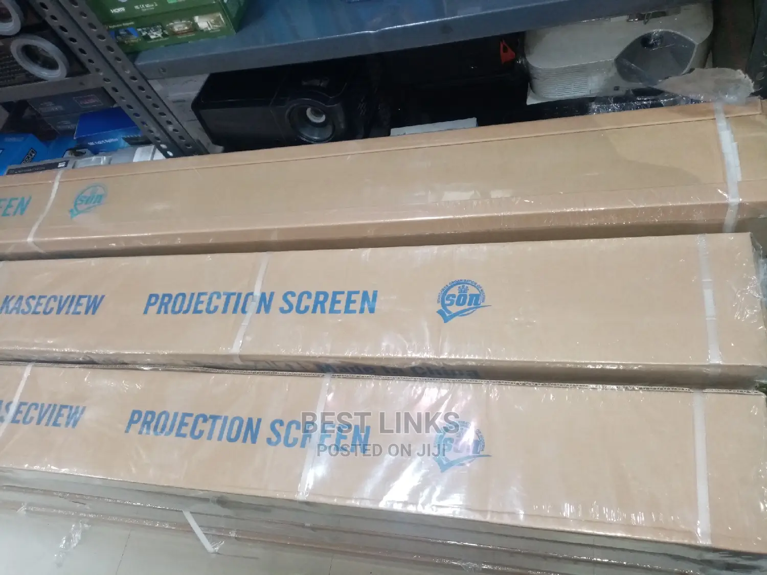 Projection Screen Available With Different Sizes