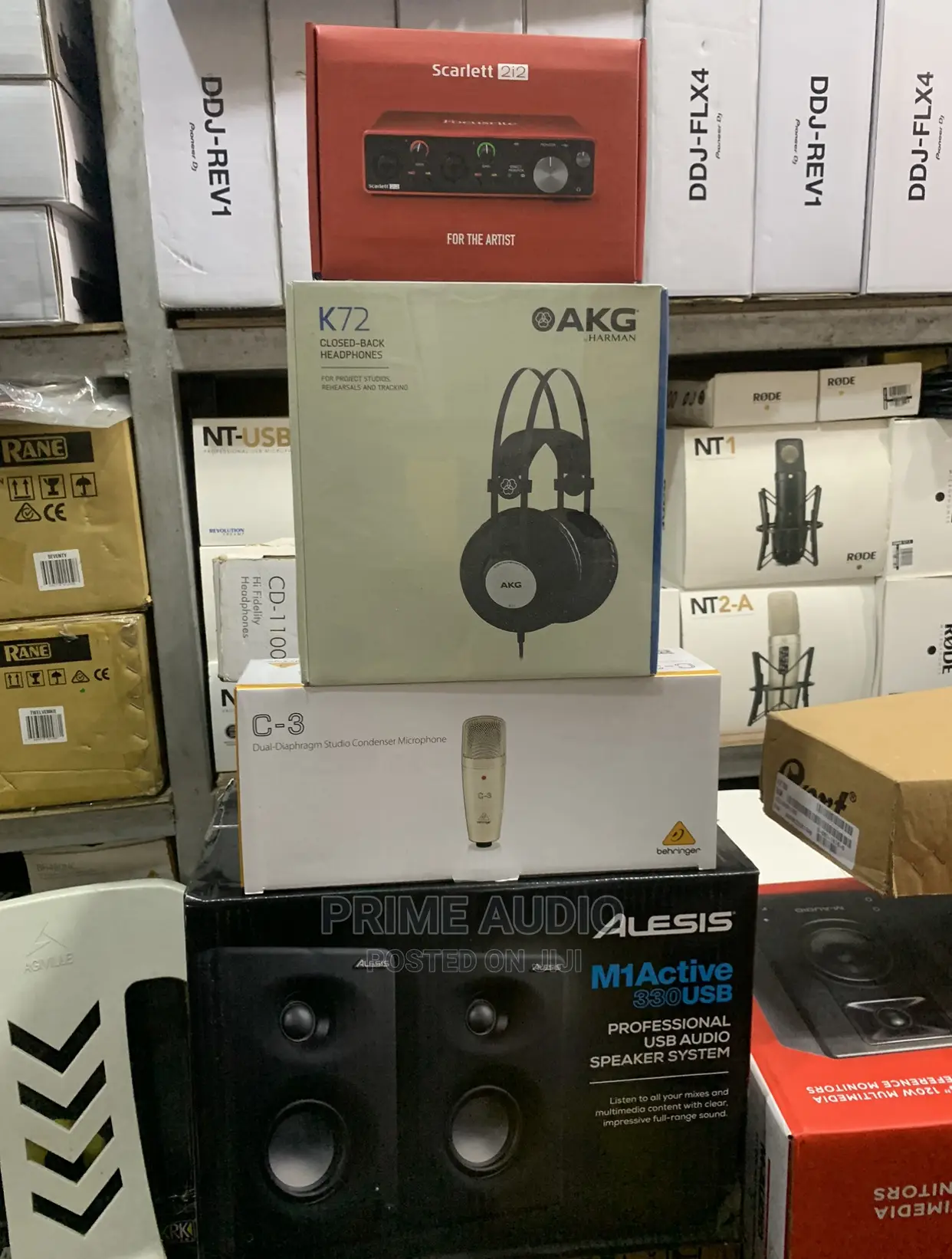 Studio Pack ( Focusrite 2i2, C3 Microphone, Alesis Elevate 3