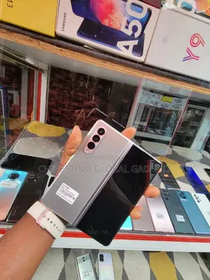 New Samsung Galaxy Z Fold3 5G 256 GB Silver