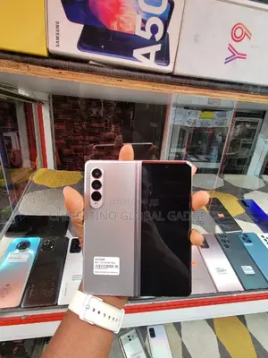 New Samsung Galaxy Z Fold3 5G 256 GB Silver