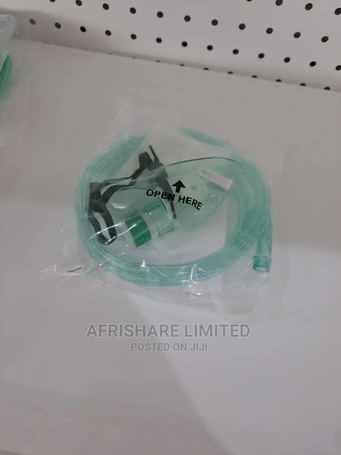 Non Breathable Mask