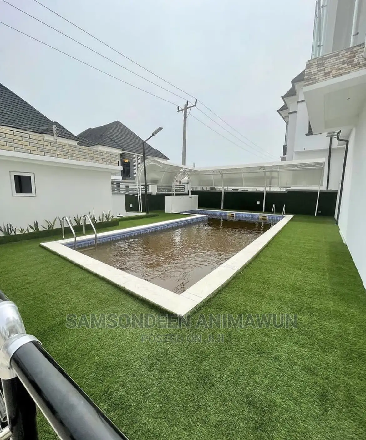 Turkish Artificial Grass for Your Swimming Pool