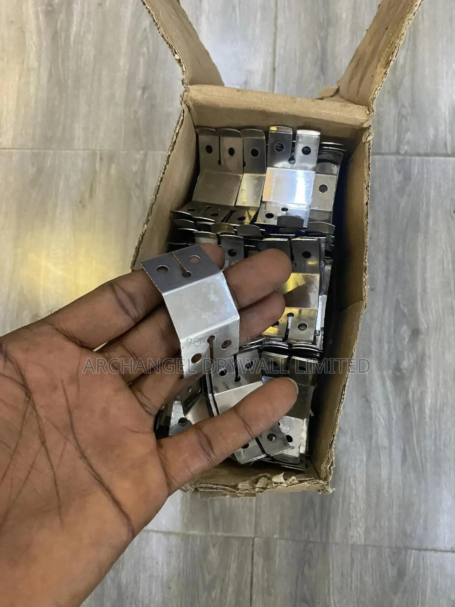 Dual Spring Butterfly Adjuster