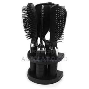 Set of Combs