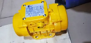 Vibrating Machine for Block Molding
