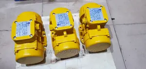 Vibrating Machine for Block Molding