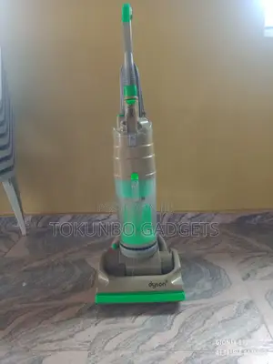 UK Used Dyson Vacuum Cleaner