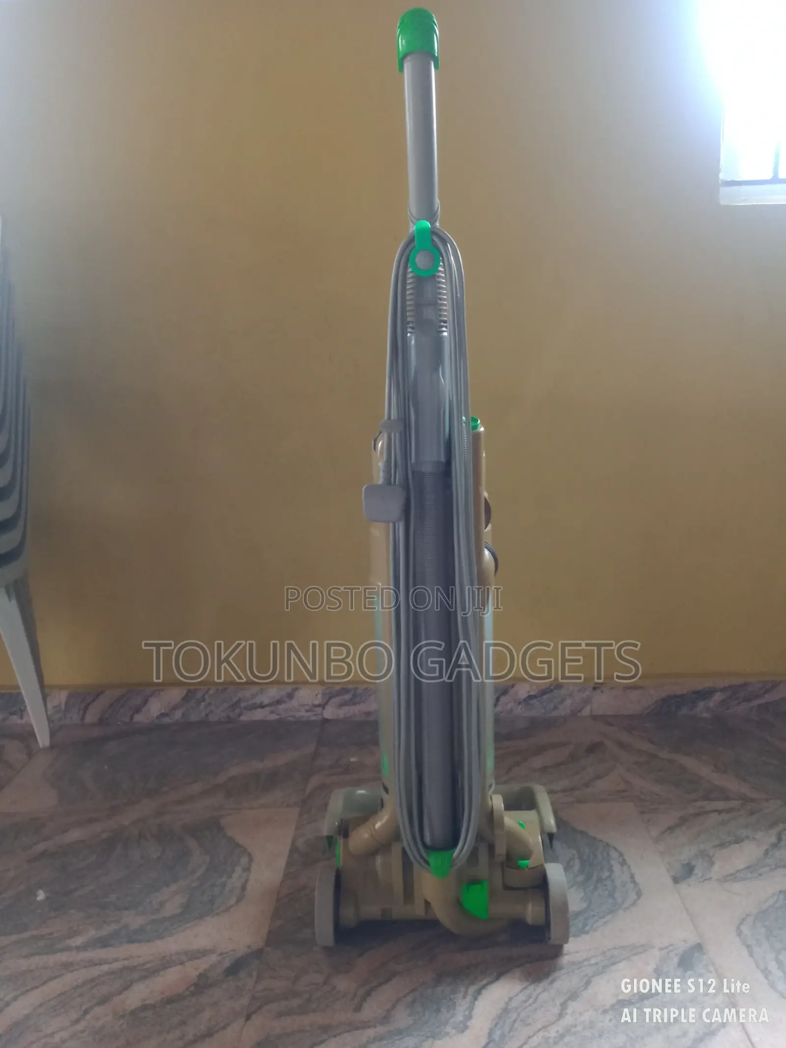 UK Used Dyson Vacuum Cleaner