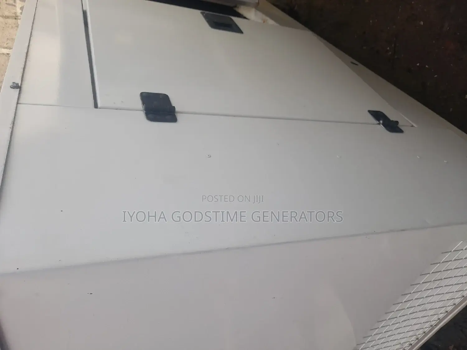 27 Kva Perkins Soundproof Generators