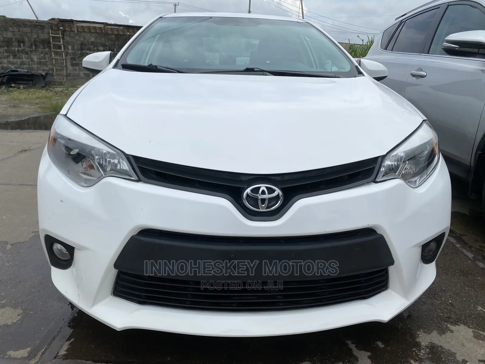 Toyota Corolla 2014 White