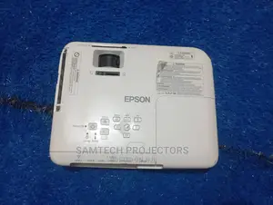 UK Used Epson Projector EB-SO4