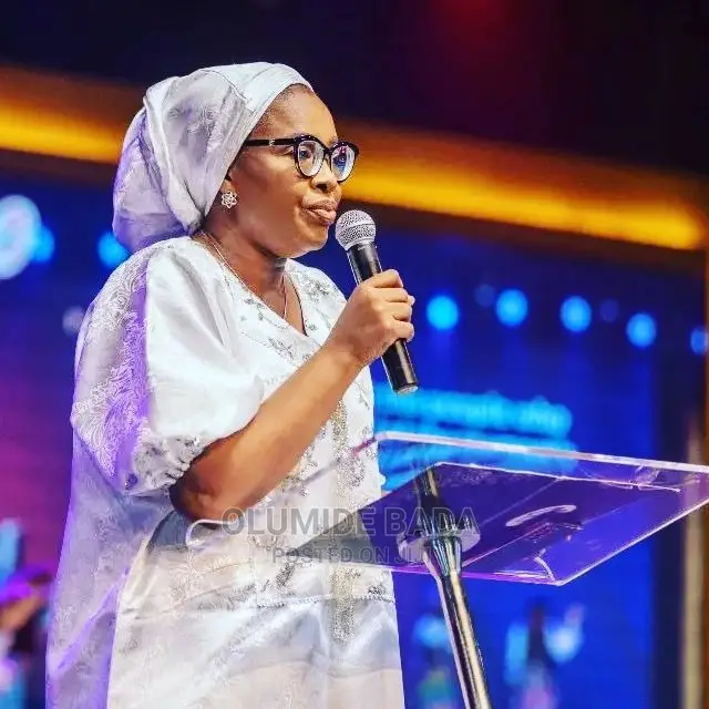 Unique Set of Single Pole Acrylic Pulpit, With Mic Holders in Ojo