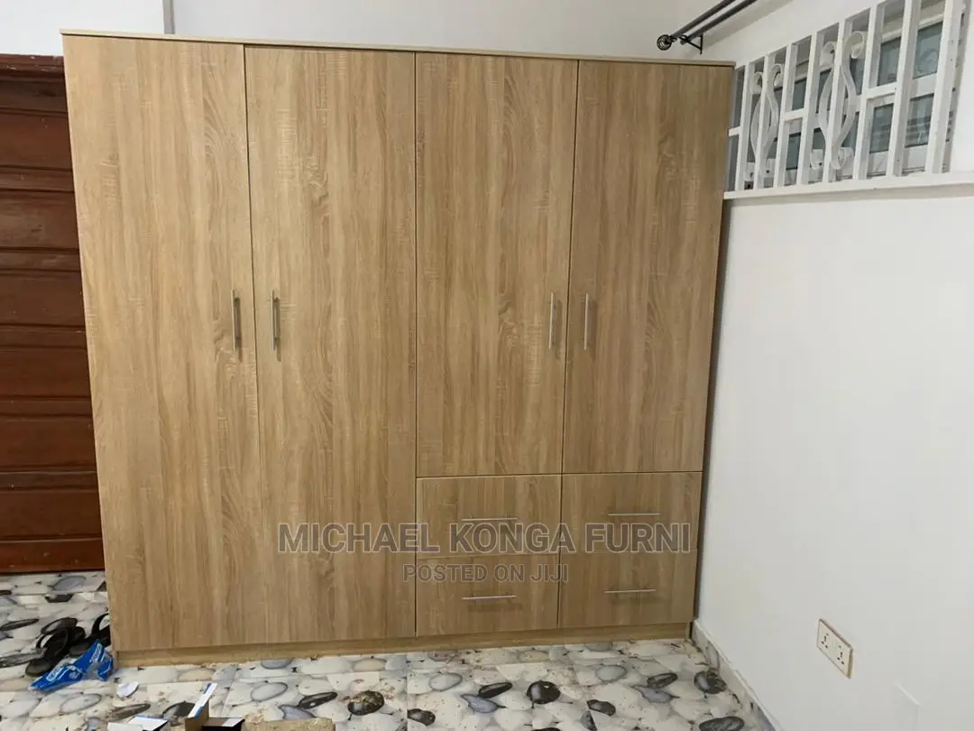HDF 7b67feet Wardrobe