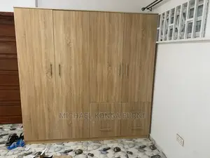 HDF 7b67feet Wardrobe