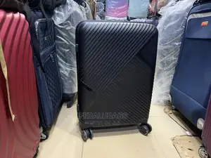 Medium Size Quality Imported Unbreakable Plastic Box