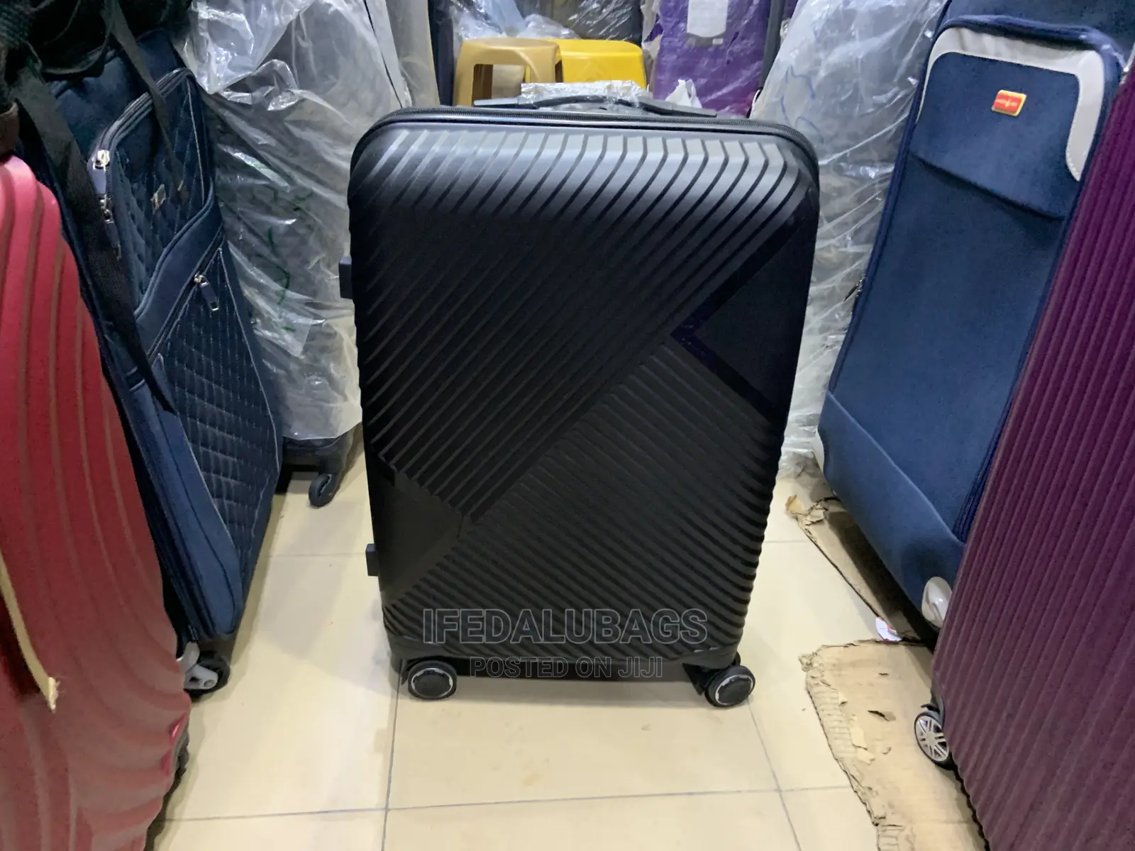 Medium Size Quality Imported Unbreakable Plastic Box
