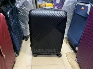 Medium Size Quality Imported Unbreakable Plastic Box