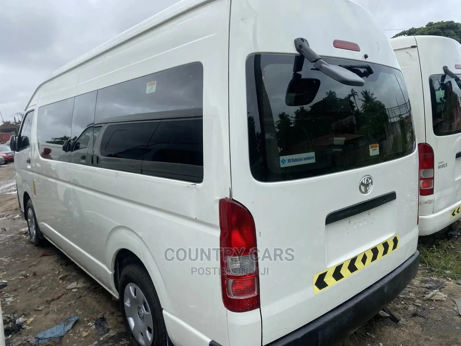 Toyota HiAce 2018 White