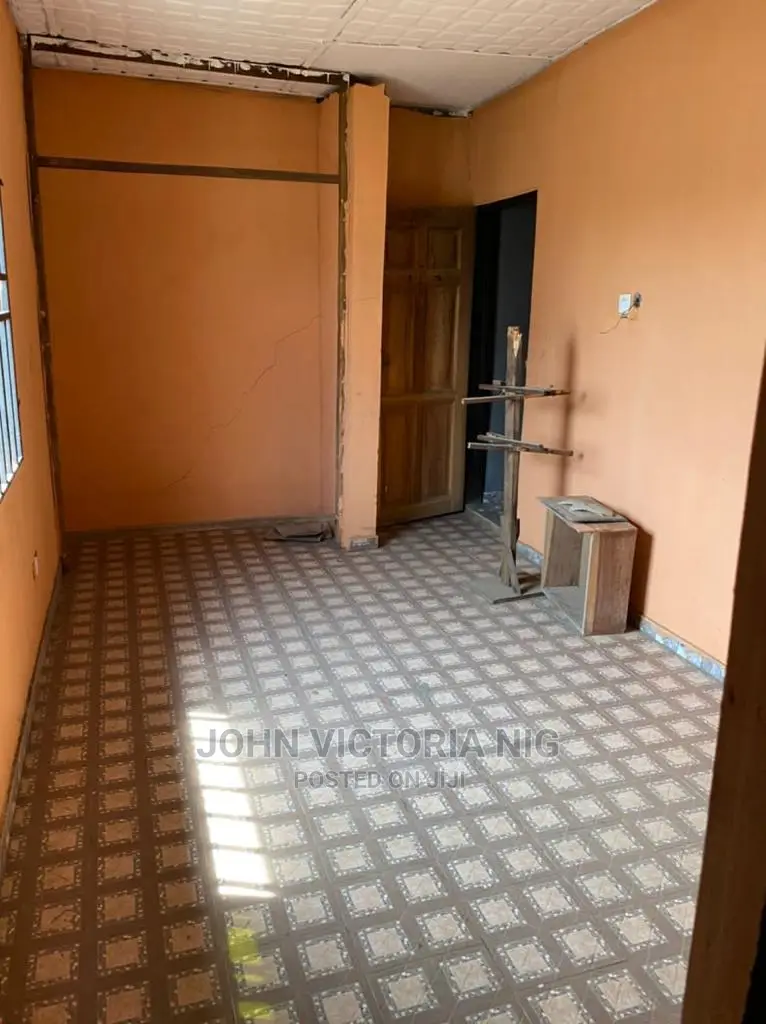 4bdrm Duplex in Comforter Estate, Oko Afo for sale in Oko Afo Houses & Apartments for Sale