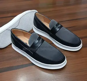 Photo - Brand New Original Sneakers 4
