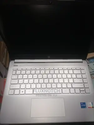 New Laptop HP 14z 8GB Intel Core I5 SSD 512GB