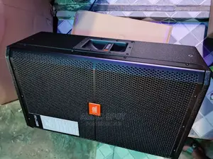JBL SRX-715m Stage/Feedback Monitor