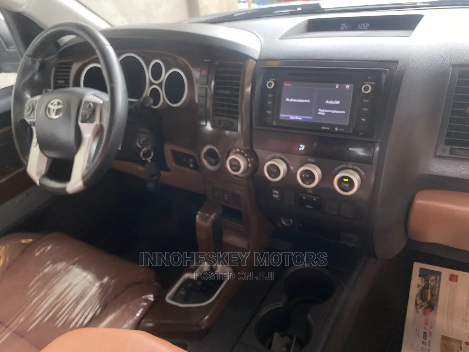 Toyota Sequoia 2015 Silver