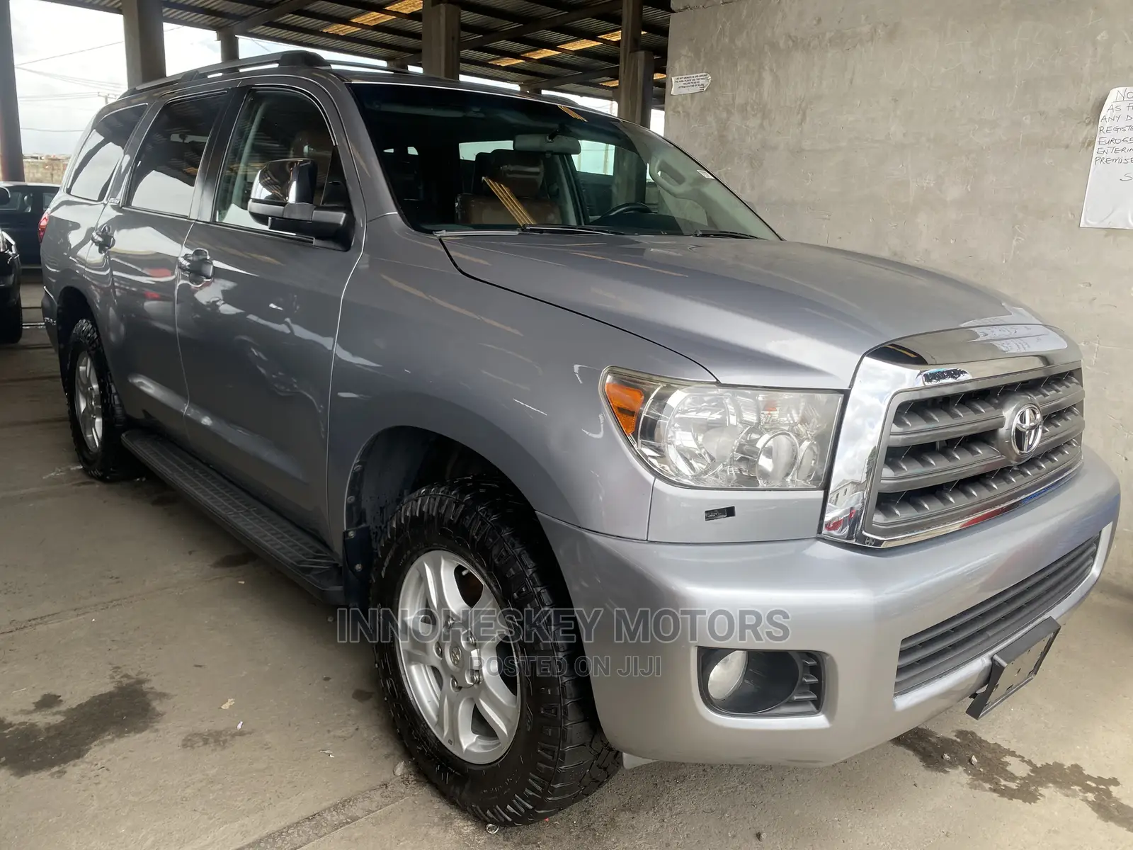 Toyota Sequoia 2015 Silver